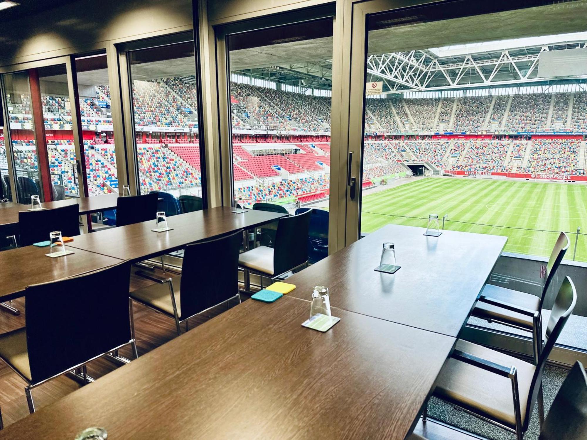 Tulip Inn Hotel Duesseldorf Arena Eksteriør billede