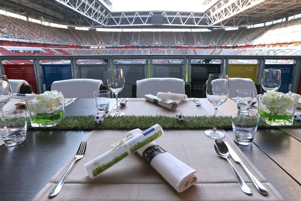 Tulip Inn Hotel Duesseldorf Arena Eksteriør billede